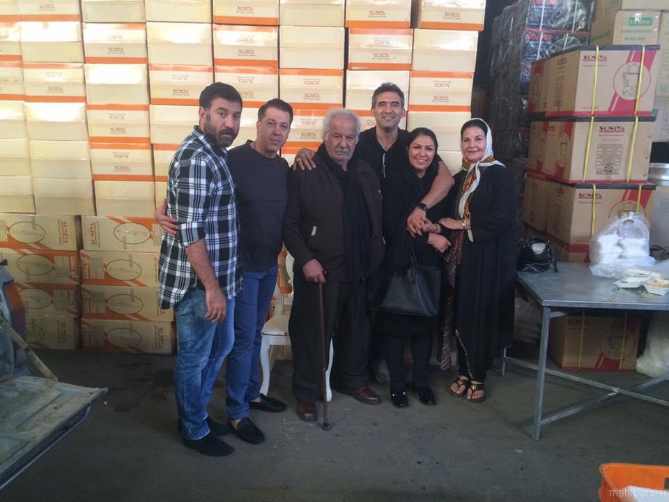 احمد رضا عابدزاده و همسرش در کنار ناصر ملک مطیعی