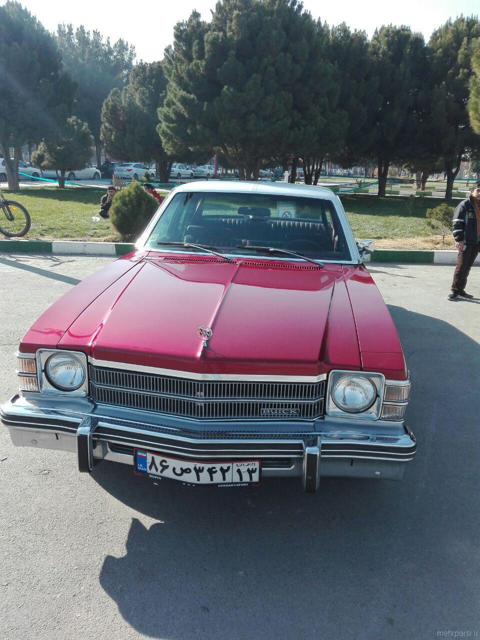 عکسهای نمایشگاه خودرودهای کلاسیک در شاهین شهر اصفهان