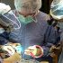 کلیپ عمل جراحی مغز و گیتار زدن بیمار در حال عمل